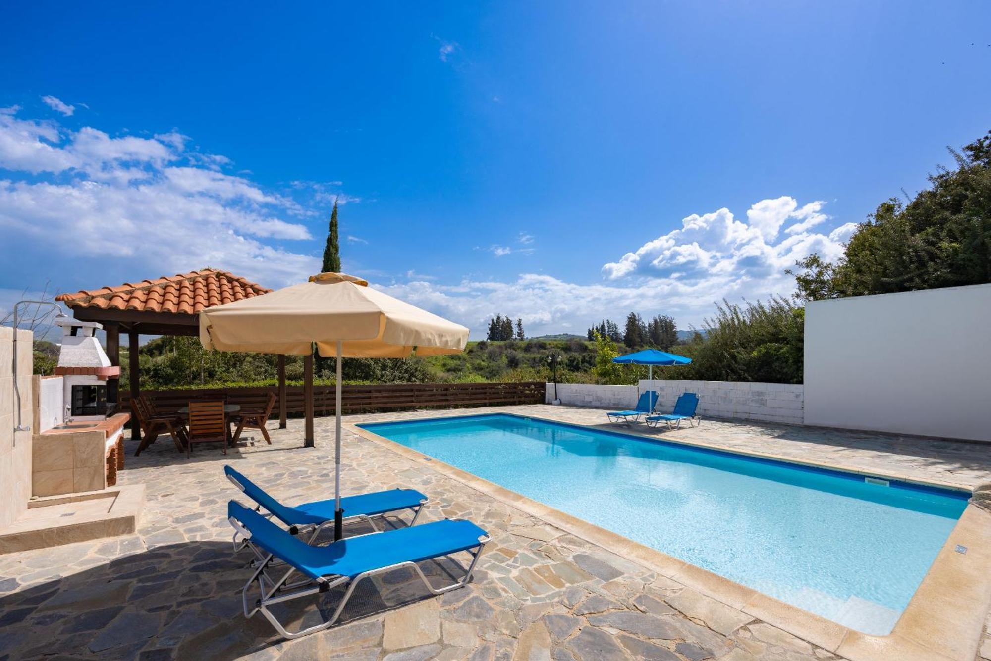 Villa Ira Finiki ลาตซี ภายนอก รูปภาพ