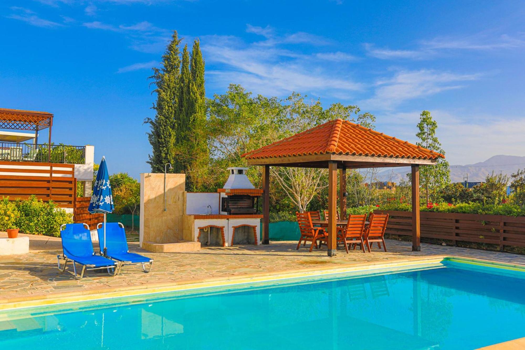 Villa Ira Finiki ลาตซี ภายนอก รูปภาพ